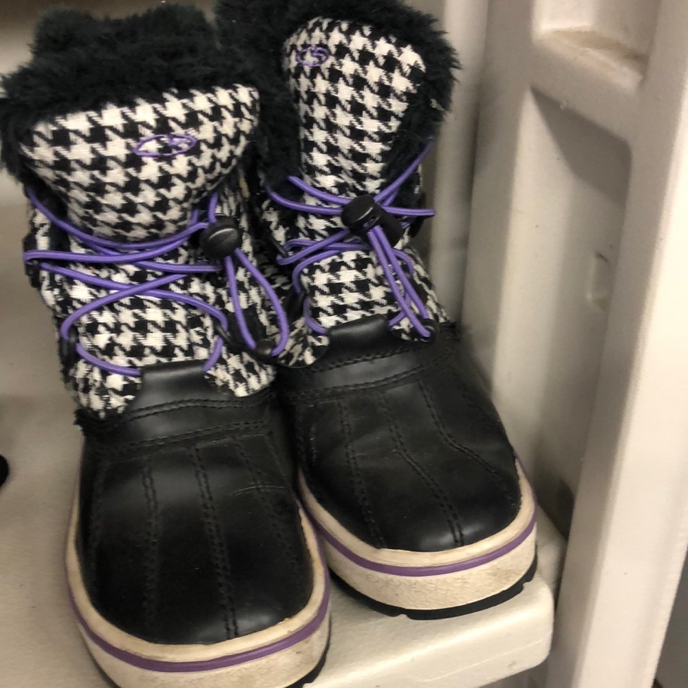 Girls winter boots
